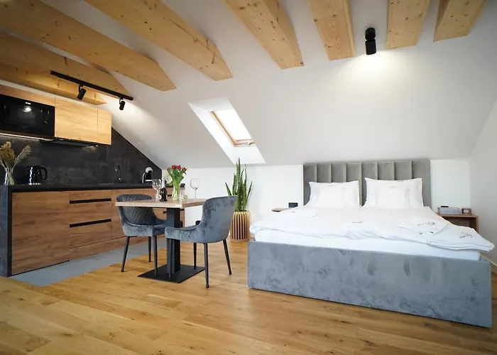 Apartment Beskidzka9 & Free Sauna