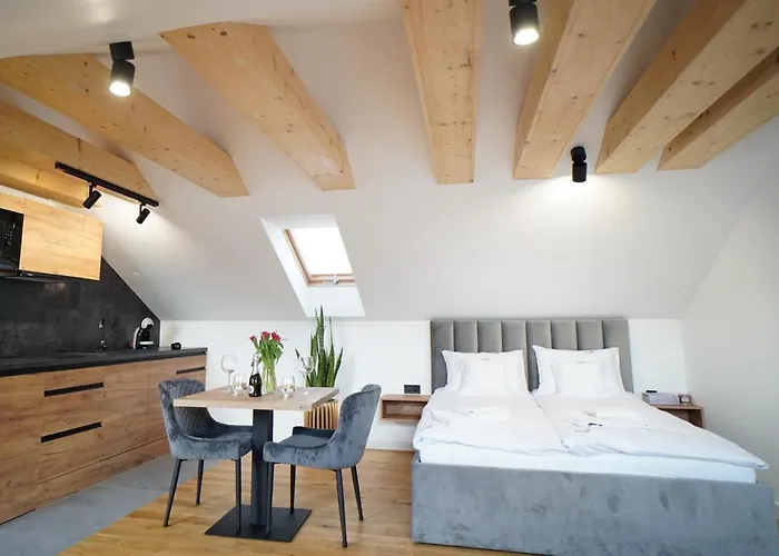 Beskidzka9 & Free Sauna شقة شتوروك