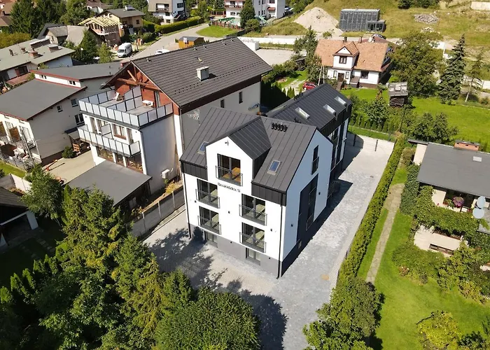 Beskidzka9 & Free Sauna דירה שצ'צ'ירק